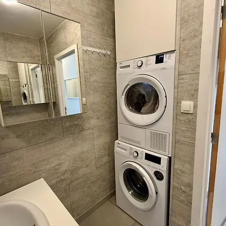 Cath Apartment